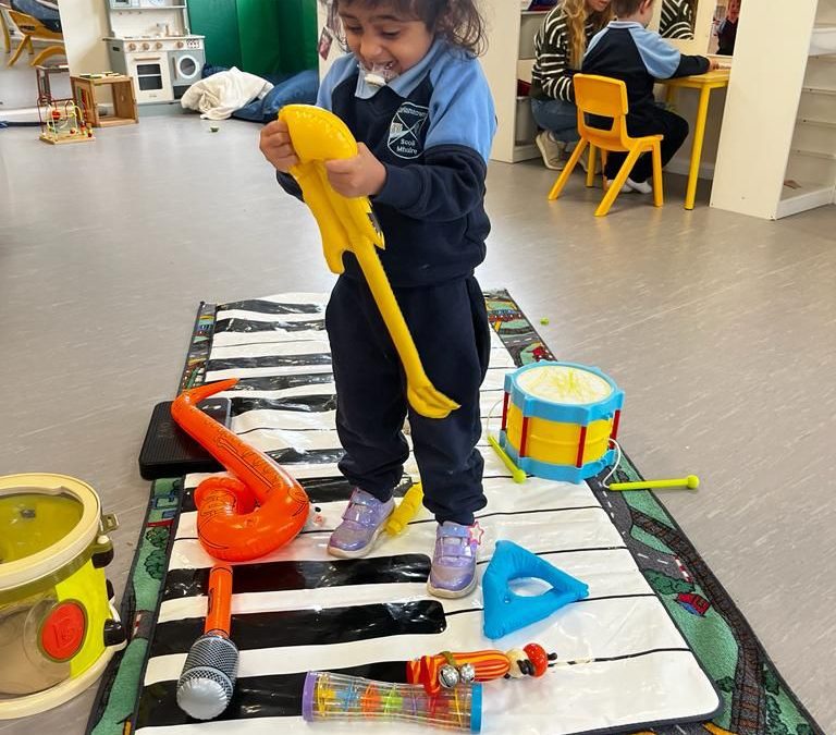 Art & Music Fun 🎨🎵