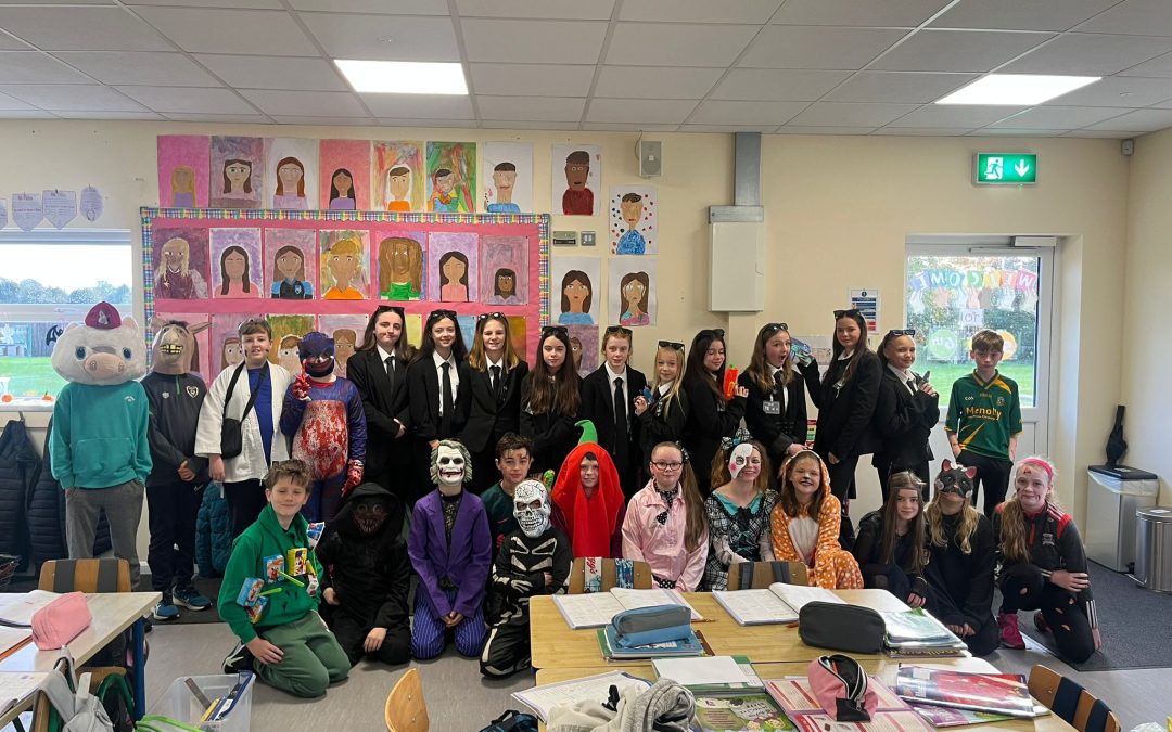 Oíche Shamhna is maith liom í, ag gleasadh suas, sin spóirt is spraoi🎃👻💀