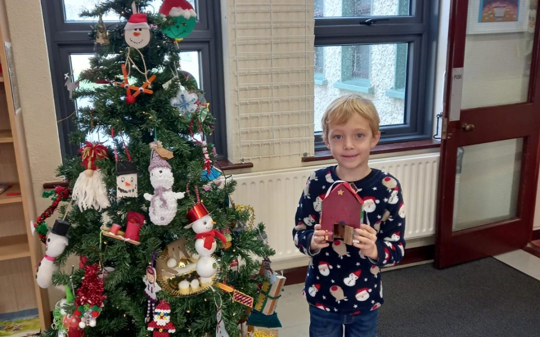 Recycled Christmas Decoration Competition 🎄