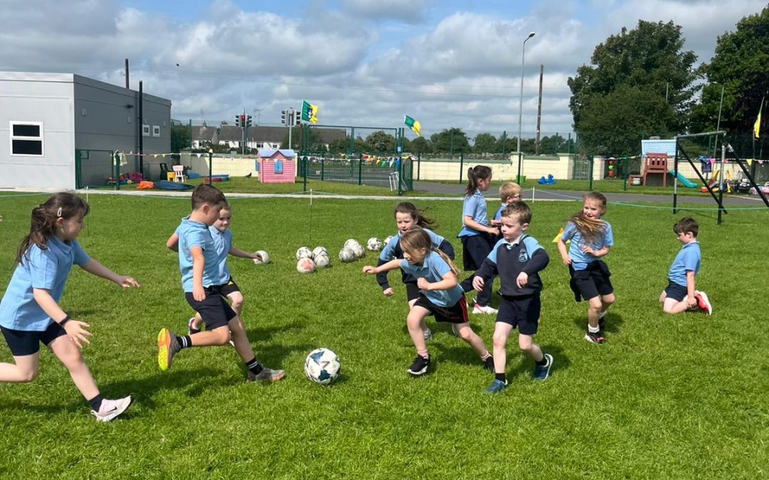 Senior Infants Active Week Day 1  🥅⚽️🤸🏻‍♀️🎾