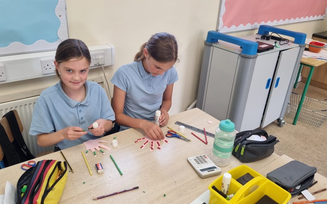 Hands-On Science! 🖐️🤖